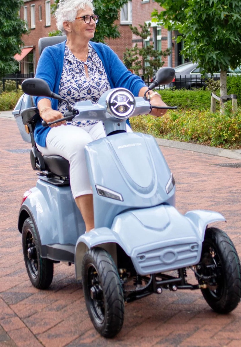Scootmobiel Roadmaster buiten Roadmaster_9